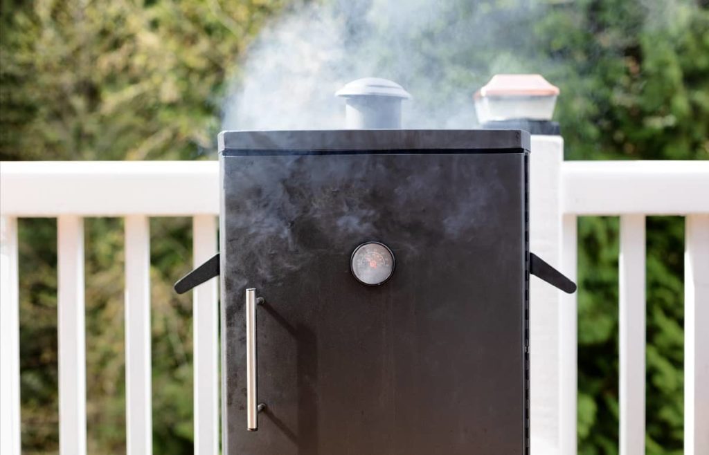 How to season a new electric smoker?