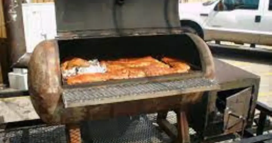 How to build a bbq smoker out of a propane tank
